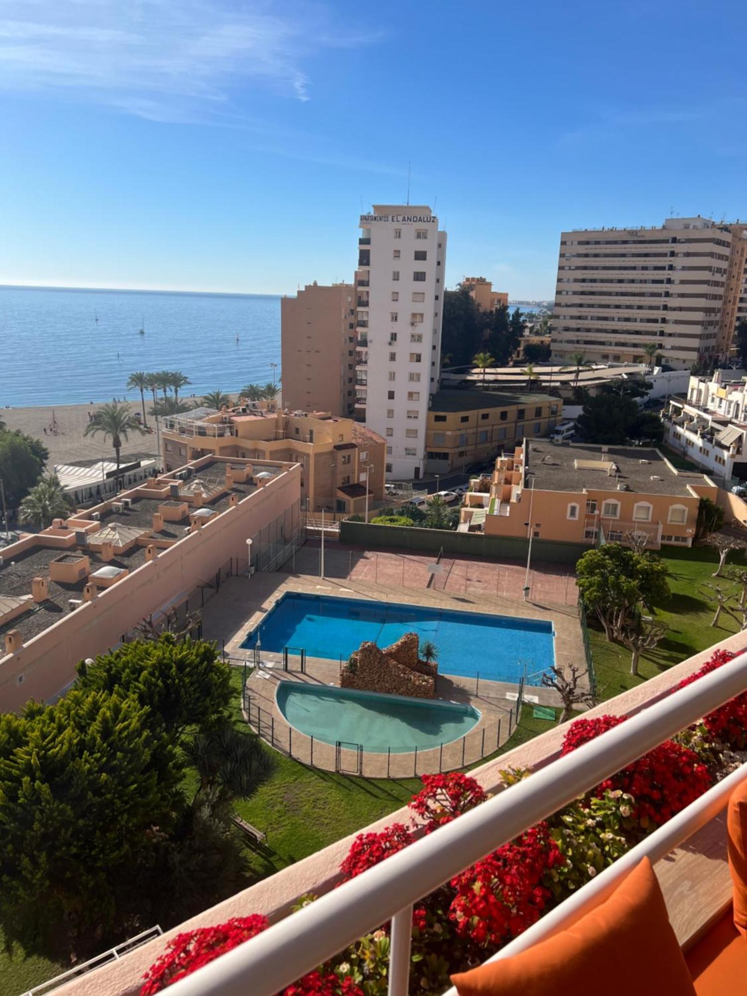 Atico 1ª Linea De Playa En Puerto De Aguadulce Apartment Алмерия Екстериор снимка